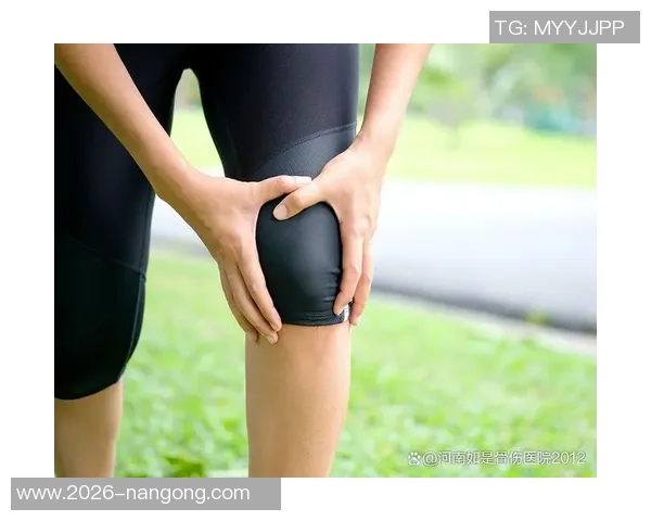 加比亚左膝过度伸展受伤情况更新已排除韧带和半月板损伤风险 加比亚左膝过度伸展受伤情况更新已排除韧带和半月板损伤风险