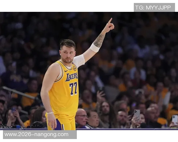 名记预测NBA半程最佳阵容SGA东契奇领衔库里小卡搭档KD阿夫迪亚强势入选