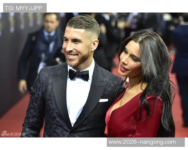 博格巴携妻子共同推出个人服装品牌PogbaMDXCIII引发关注